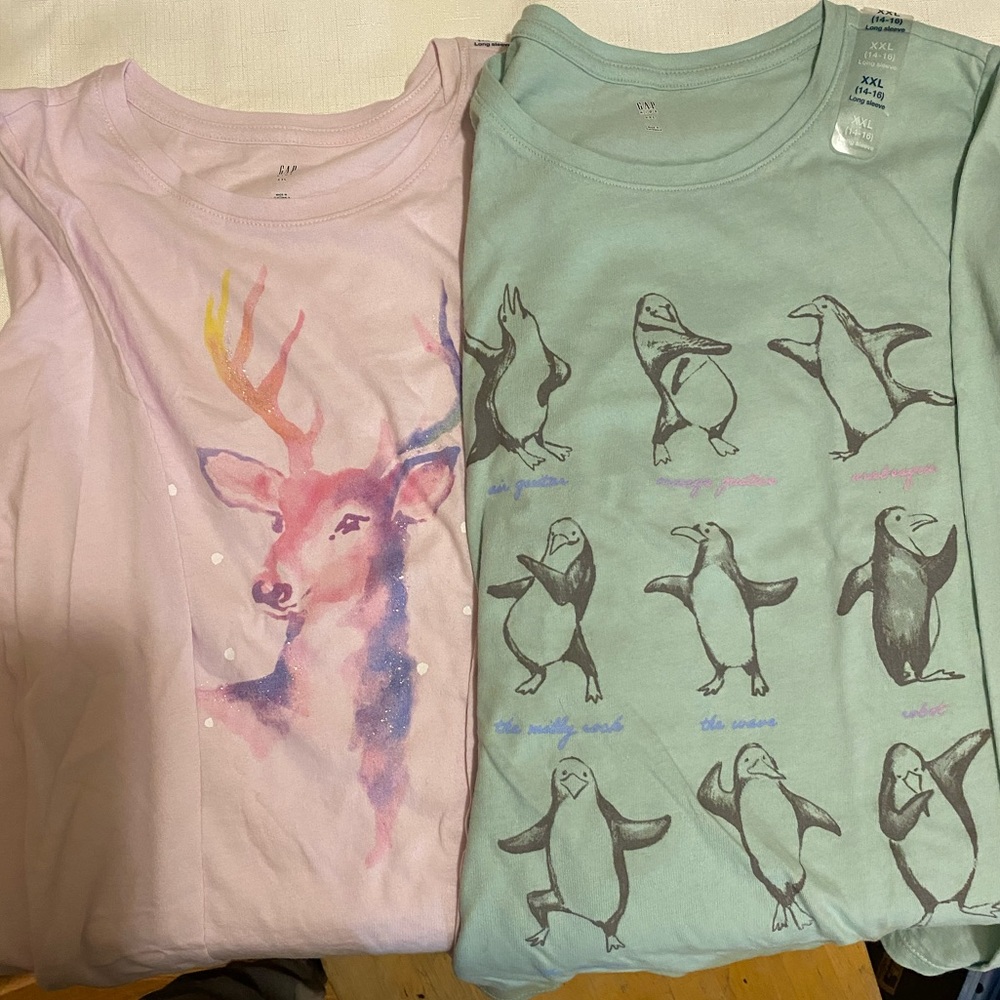 Gap long sleeved t shirts